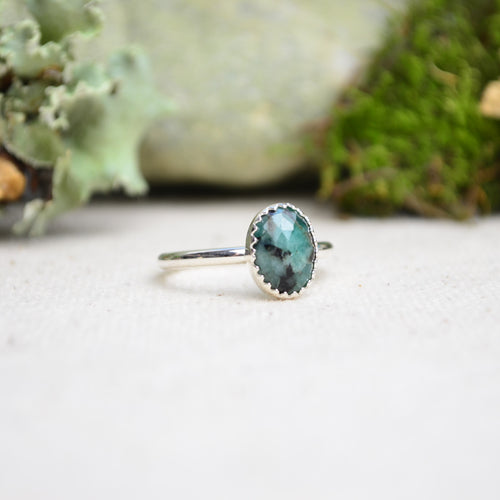 Emerald Stacking Ring (Size 7 1/2)