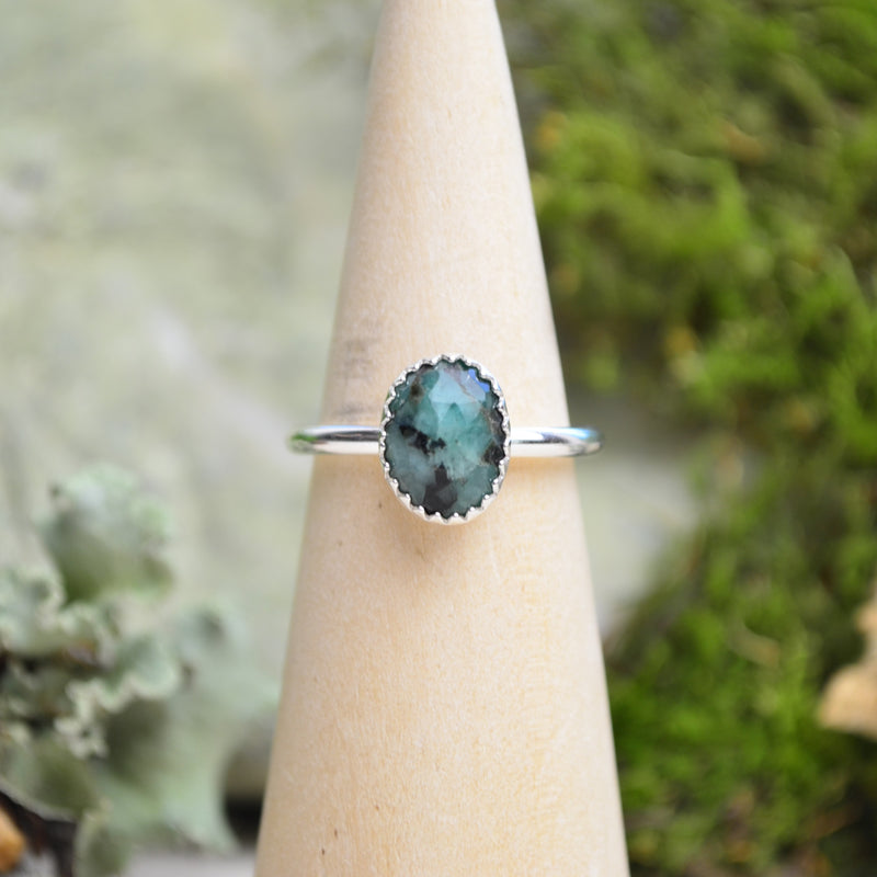 Emerald Stacking Ring (Size 7 1/2)