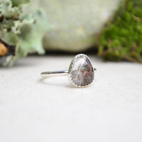 Garden Quartz Stacking Ring (Size 8 1/2)