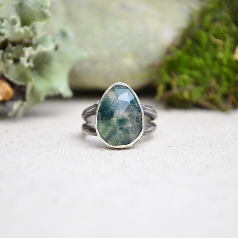 Moss Agate Ring w/ Organic Twig Split Band (Size 5 3/4)