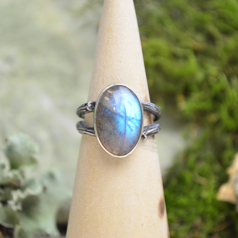 Labradorite Ring w/ Organic Twig Split Band (Size 7 3/4)