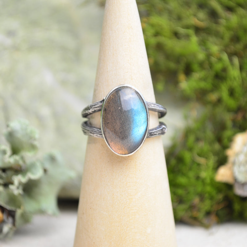 Labradorite Ring w/ Organic Twig Split Band (Size 9)