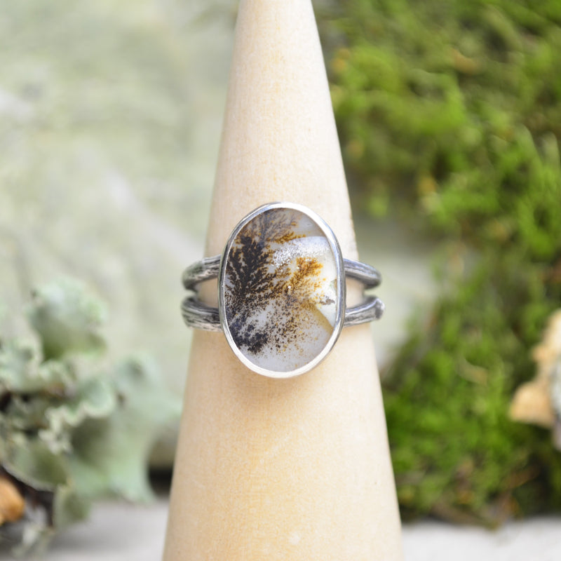 Dendritic Agate Ring w/ Organic Twig Split Band (Size 9 1/2)