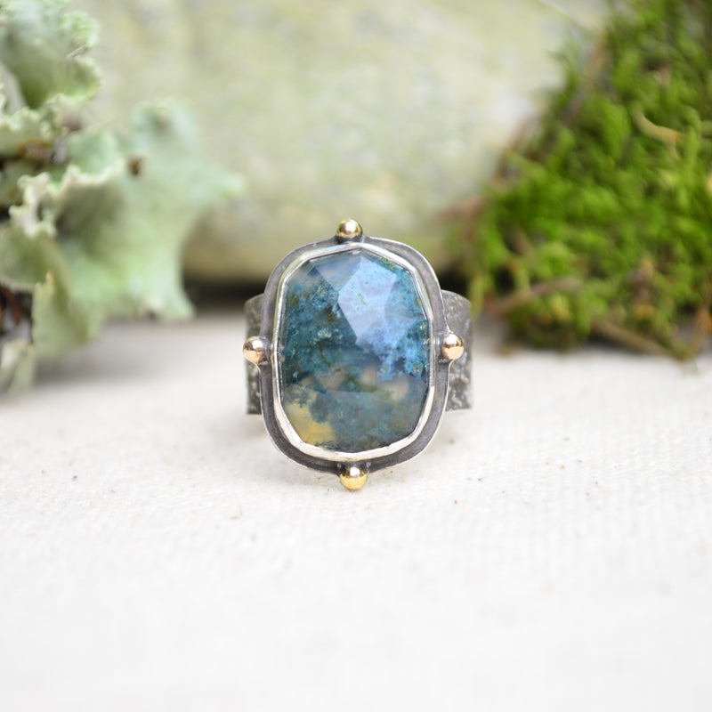 Moss Agate Textured Wide Band Ring w/ 14K Accents (Size 6 3/4)