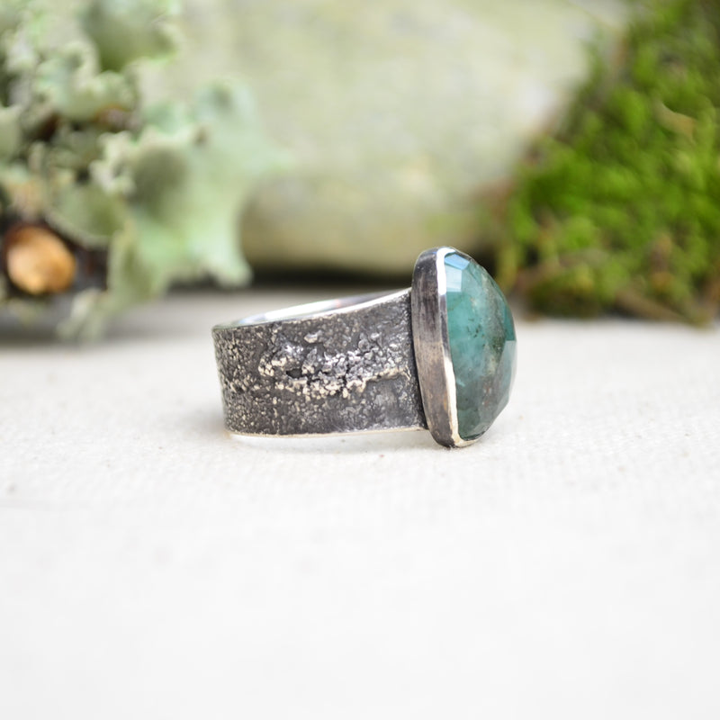 Emerald Textured Wide Band Ring (Size 7 3/4)