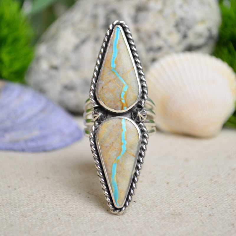 American Mined Royston Turquoise Ring (Size 9 1/2)
