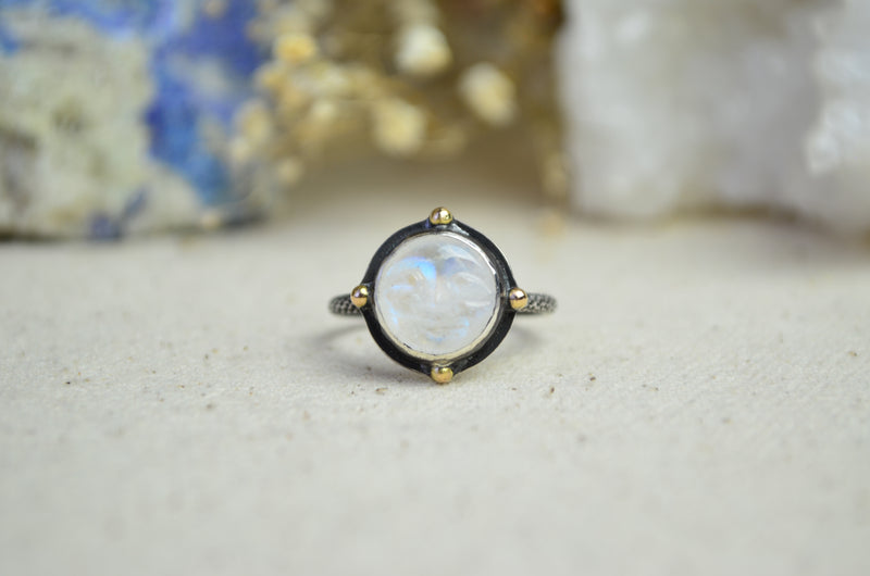 Carved Rainbow Moonstone Moon Face Ring w/ 14K Accents (Size 7 1/2)