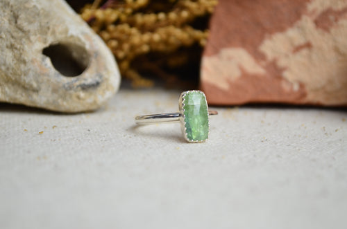 Green Kyanite Stacking Ring (Size 7 1/2)