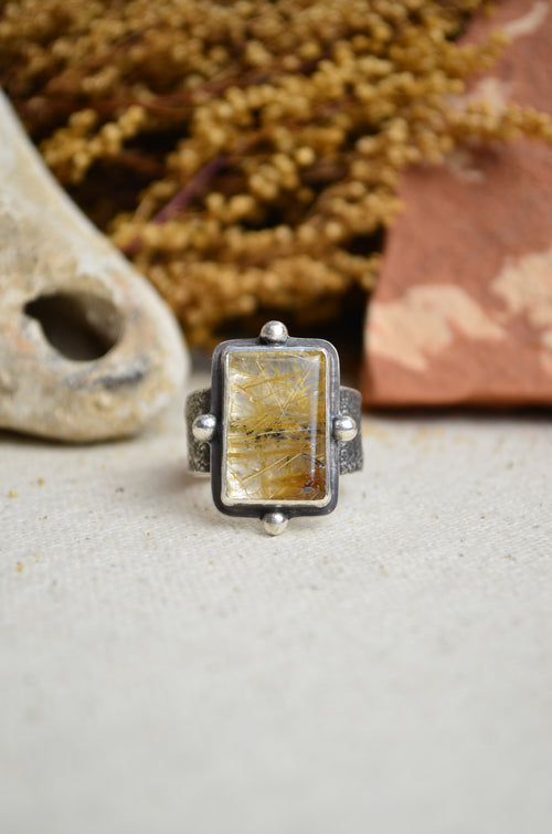 Rutile Quartz Textured Wide Band Ring (Size 9)